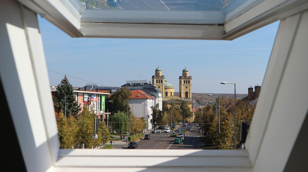 Eger Apartman Exteriér fotografie